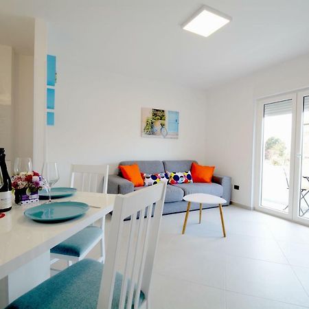 La Piazza Apartment Umag Luaran gambar