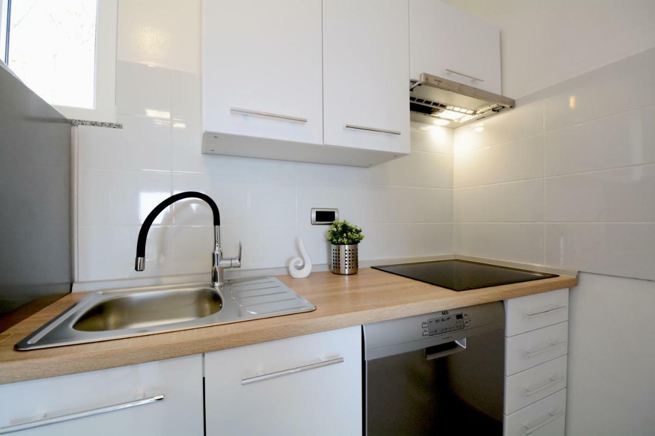 La Piazza Apartment Umag Luaran gambar