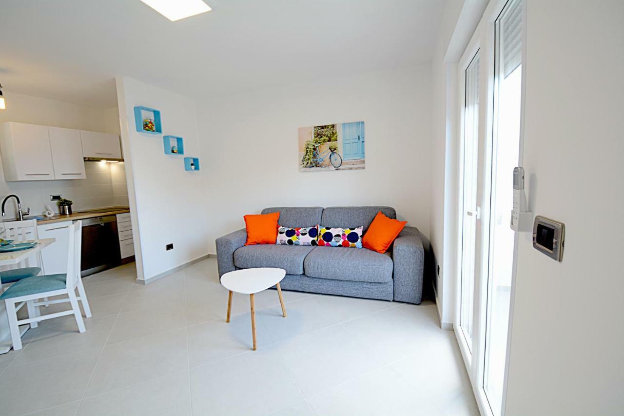 La Piazza Apartment Umag Luaran gambar